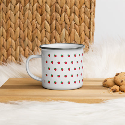 Taza esmaltada con fresas